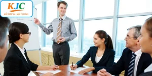 Đào Tạo Kiến Thức Và Xây Dựng Đổi Mới Tại KJC Toàn Diện
